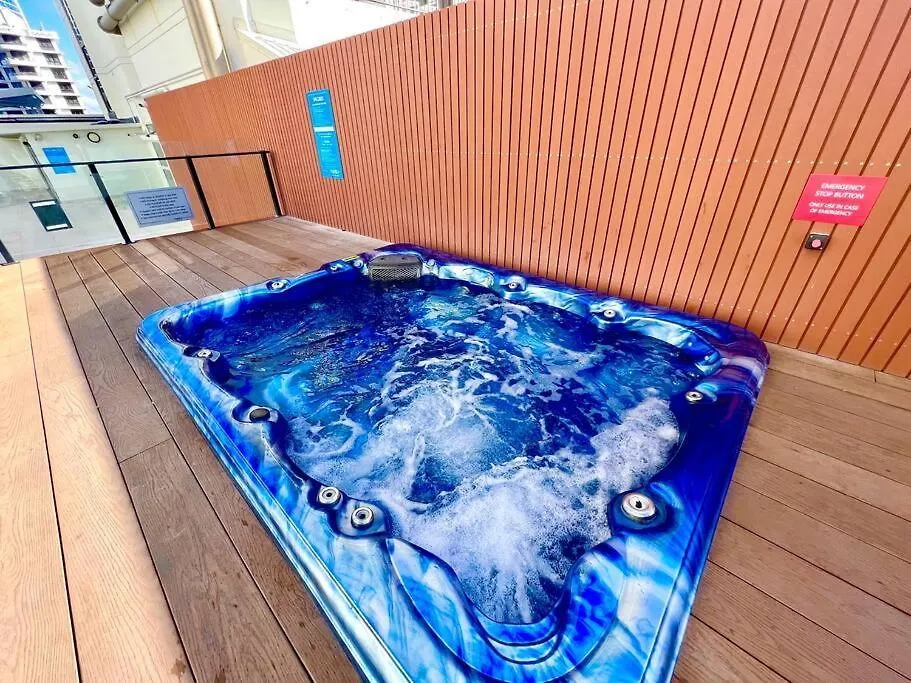 High Floor King Studio Surfers Gold Coast